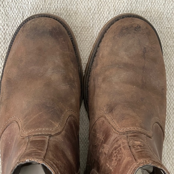 Timberland Men's size 9 1/2 Brown Leather Boots - scuffed - not steel toe - Picture 13 of 16